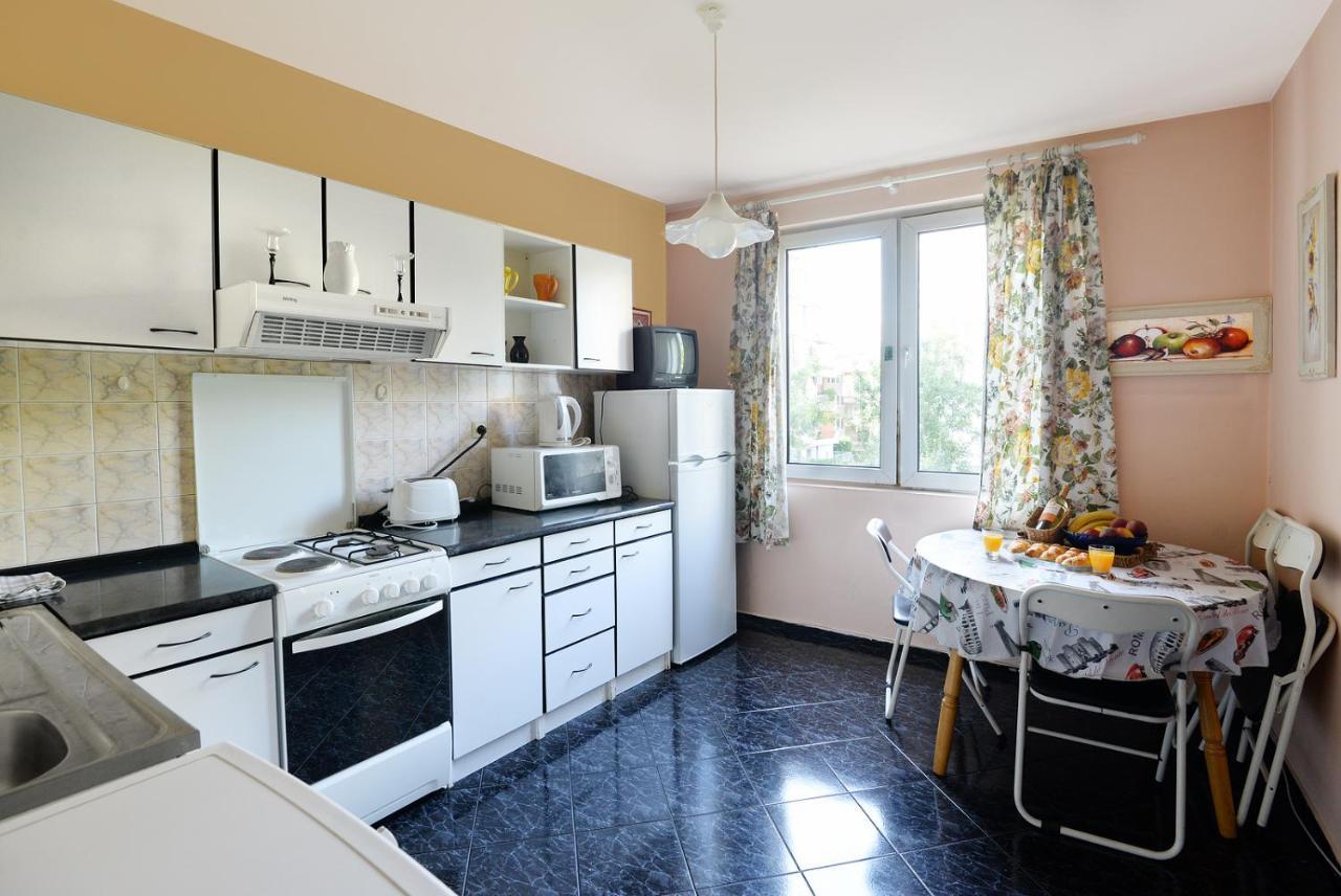 Beautiful Location Apartment София Экстерьер фото